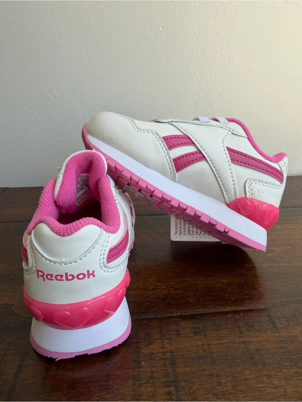 Reebok Classic Light Up Sneakers White Pink Toddler Girls Size 6 New NWOB